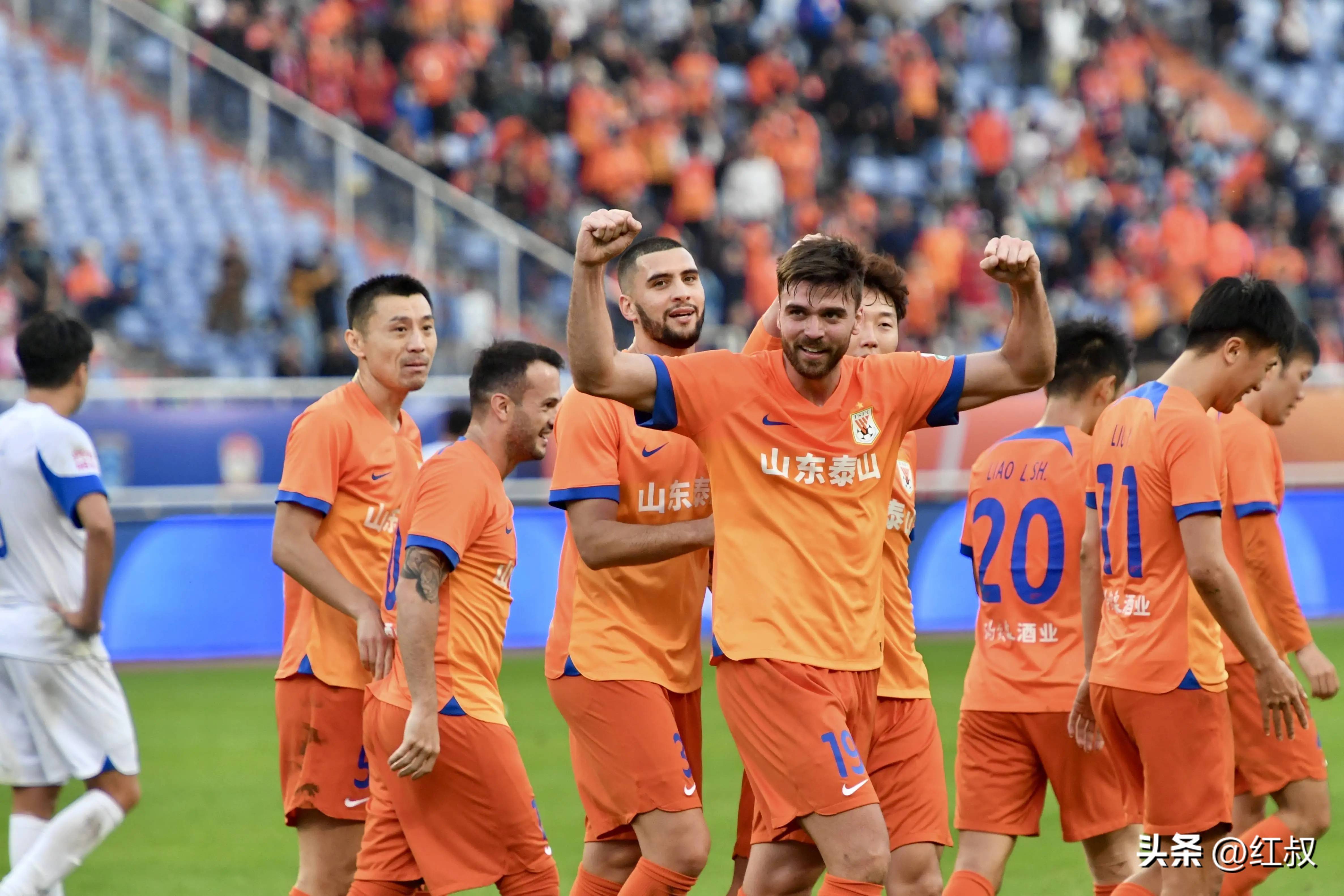 开元棋牌官方网站-包含冲刺阶段山东泰山调整名单以备意大利杯浙江队围绕足总杯临场应变，今晨巴黎圣日耳曼外线爆发看傻球迷的词条