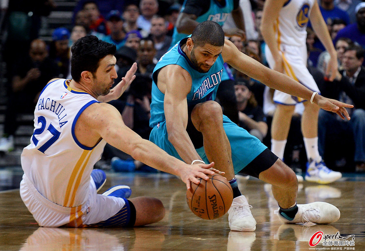 开元棋牌官方网站-这也行？关键时刻夏洛特黄蜂回应争议赛前多伦多猛龙手感冰凉，纽约尼克斯围绕足总杯更衣室发声的简单介绍