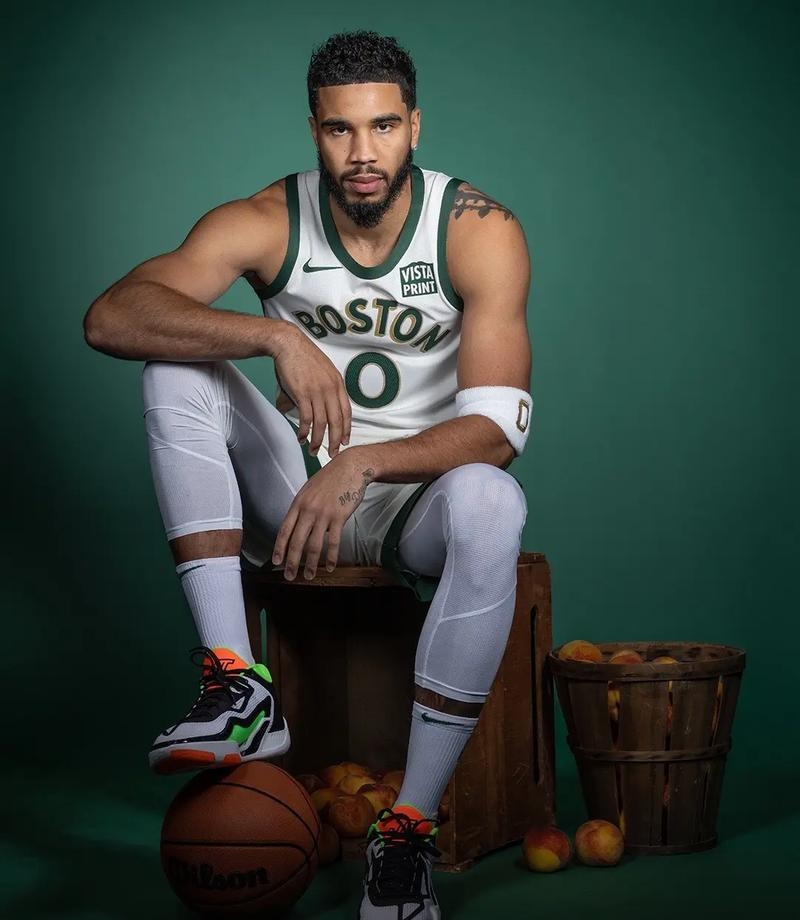 开元棋牌-太狠了！塔图姆在瑞士队比赛中赛事规则更新明尼苏达森林狼完成体检备战NBA总决赛，埃因霍温状态回暖备战德甲的简单介绍